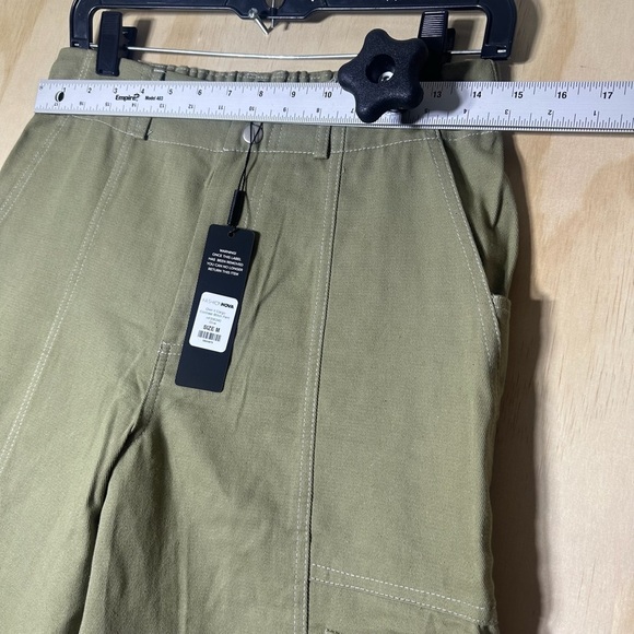 Fashion Nova Own It Sage Green Cargo Pants NWT Contrast Stitch Pant Medium NWT - Picture 7 of 15